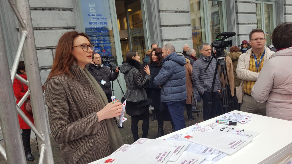 PES Women protest against violence against women in Brussels. Photo Credit © Delmi Álvarez