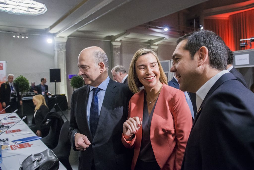 Pierre Moscovici, Federica Mogherini, Alexis Tsipras